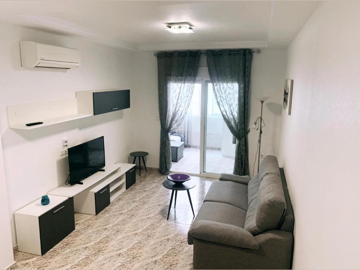 Apartamento Lola Торрев'єха Екстер'єр фото